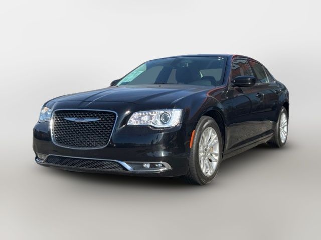 2020 Chrysler 300 Touring