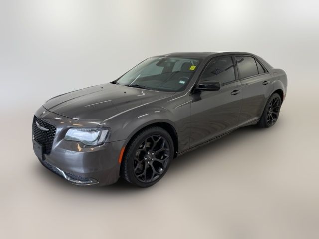 2020 Chrysler 300 Touring