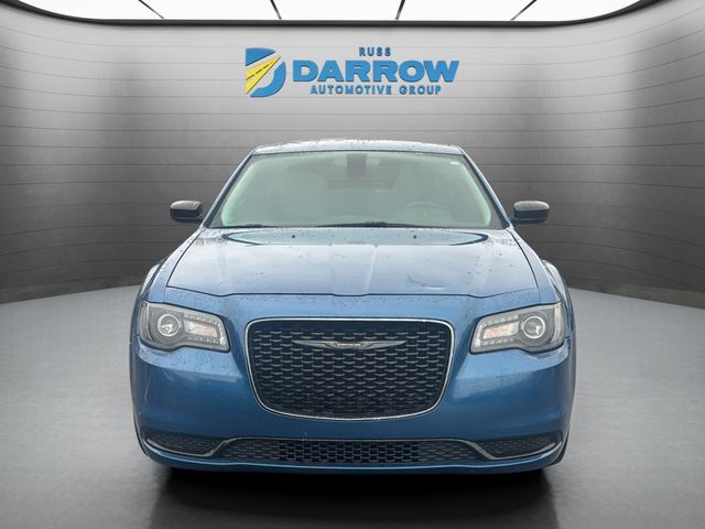2020 Chrysler 300 Touring