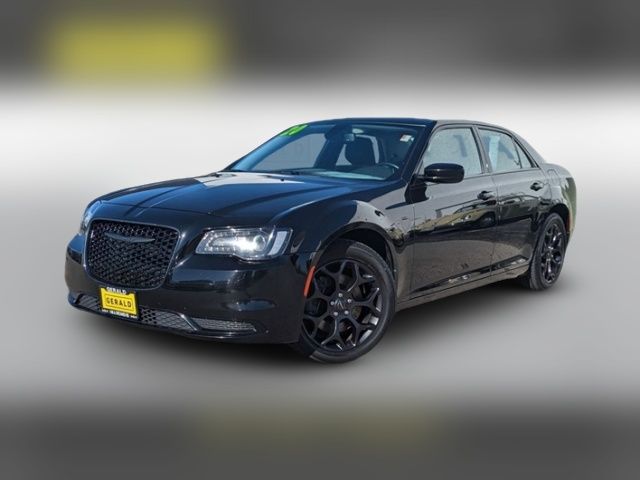 2020 Chrysler 300 Touring