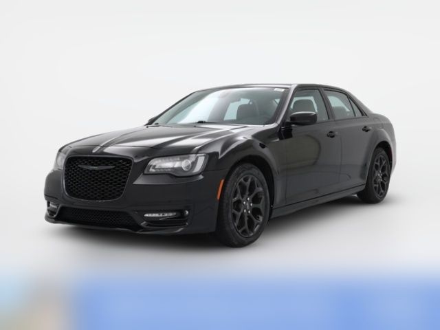 2020 Chrysler 300 Touring L