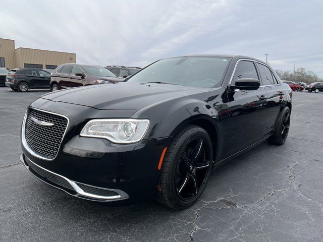 2020 Chrysler 300 Touring L