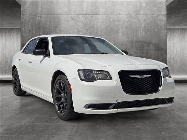 2020 Chrysler 300 Touring