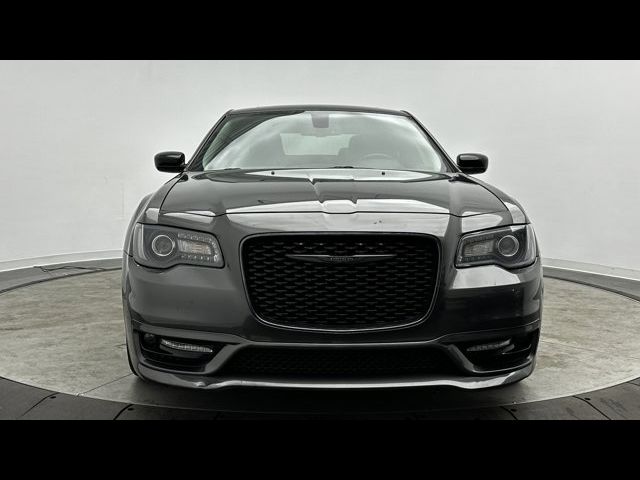 2020 Chrysler 300 Touring L