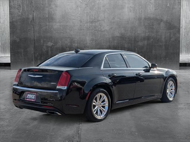 2020 Chrysler 300 Touring L