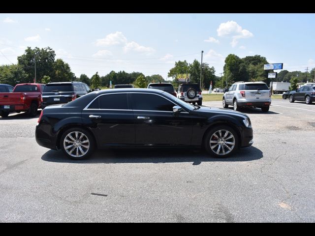 2020 Chrysler 300 Touring