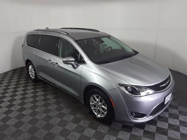 2020 Chrysler Pacifica Touring-L