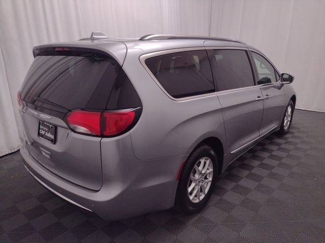 2020 Chrysler Pacifica Touring-L