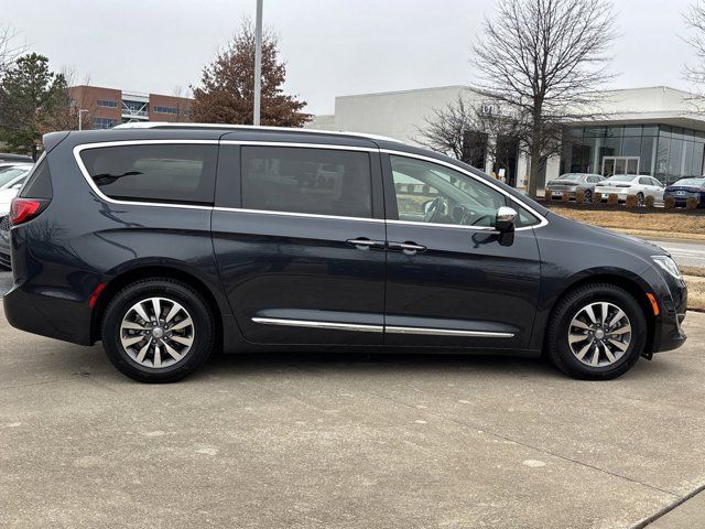 2020 Chrysler Pacifica Hybrid Limited