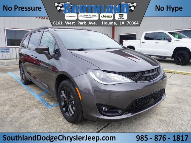 2020 Chrysler Pacifica Launch Edition