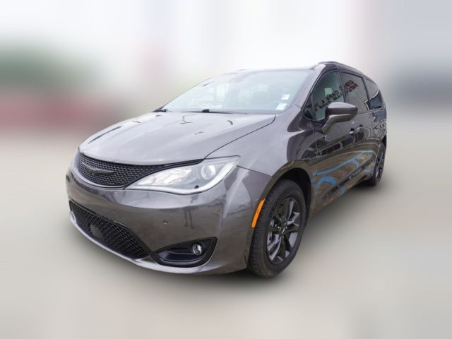 2020 Chrysler Pacifica Launch Edition