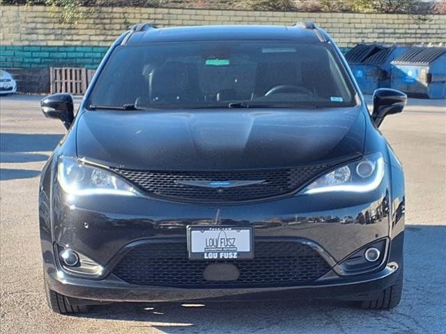 2020 Chrysler Pacifica Hybrid Limited