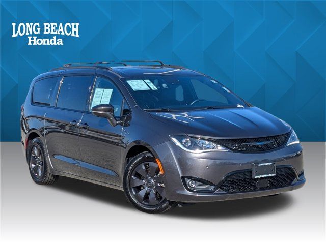 2020 Chrysler Pacifica Hybrid Limited