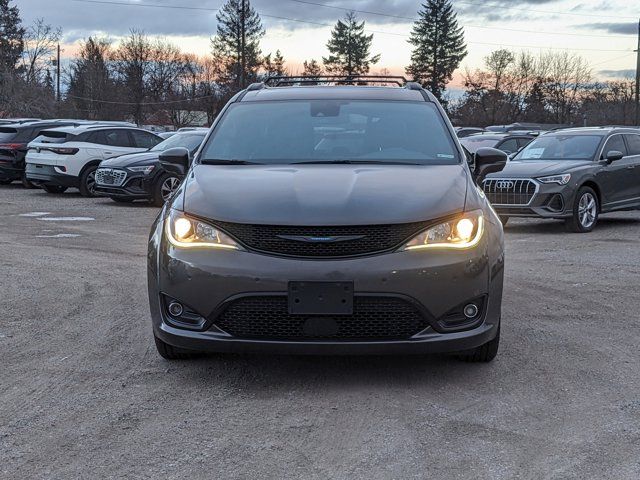 2020 Chrysler Pacifica Hybrid Limited