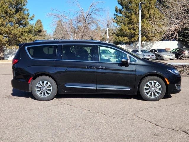 2020 Chrysler Pacifica Hybrid Limited