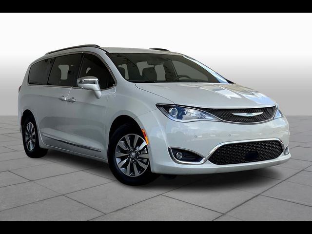 2020 Chrysler Pacifica Hybrid Limited