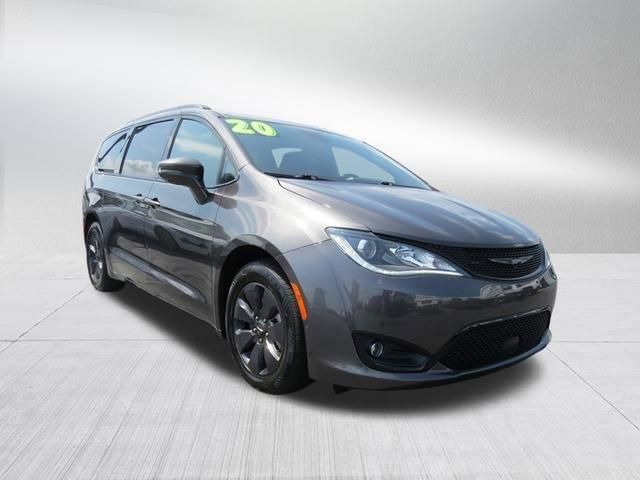 2020 Chrysler Pacifica Hybrid Limited