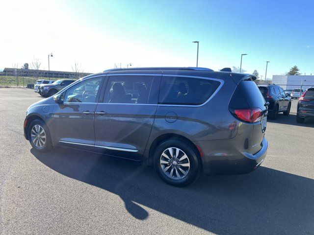 2020 Chrysler Pacifica Hybrid Limited