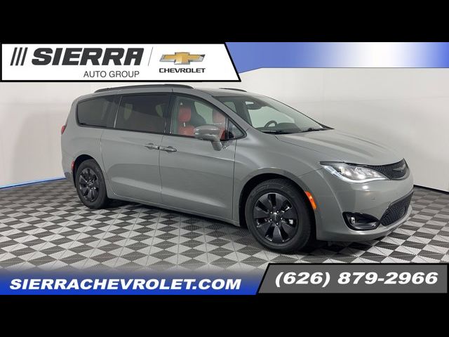 2020 Chrysler Pacifica Hybrid Red S