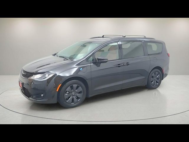 2020 Chrysler Pacifica Hybrid Red S