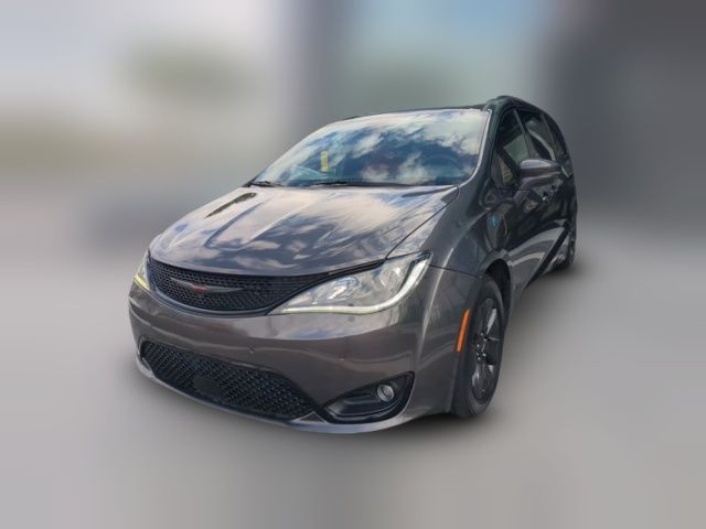 2020 Chrysler Pacifica Hybrid Red S