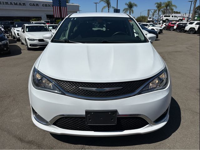 2020 Chrysler Pacifica Hybrid Touring