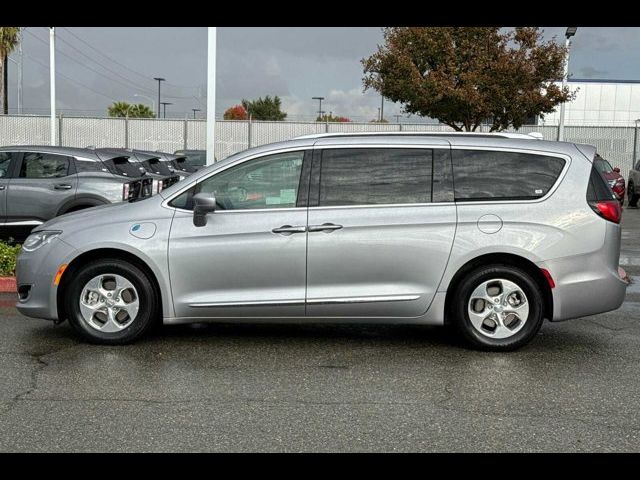 2020 Chrysler Pacifica Hybrid Touring L