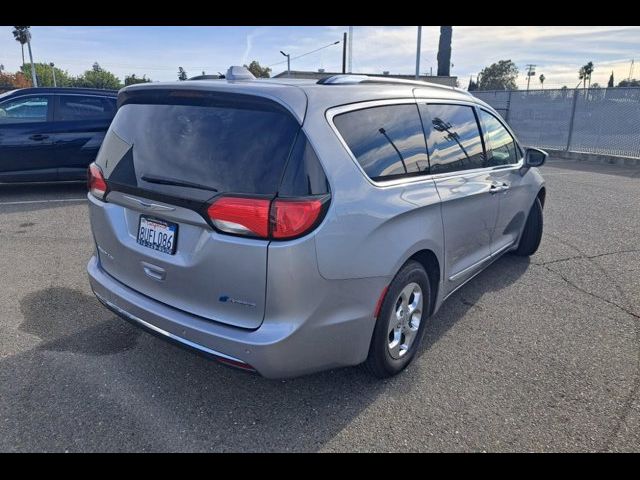 2020 Chrysler Pacifica Hybrid Touring L