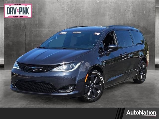 2020 Chrysler Pacifica Hybrid Touring L