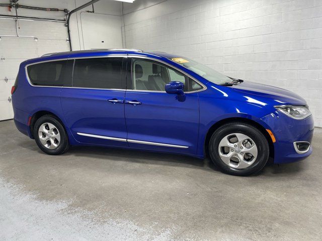 2020 Chrysler Pacifica Hybrid Touring L