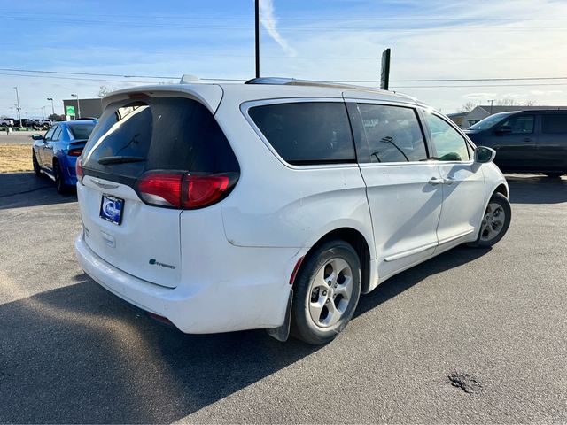 2020 Chrysler Pacifica Hybrid Touring L