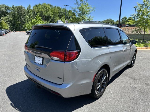 2020 Chrysler Pacifica Launch Edition