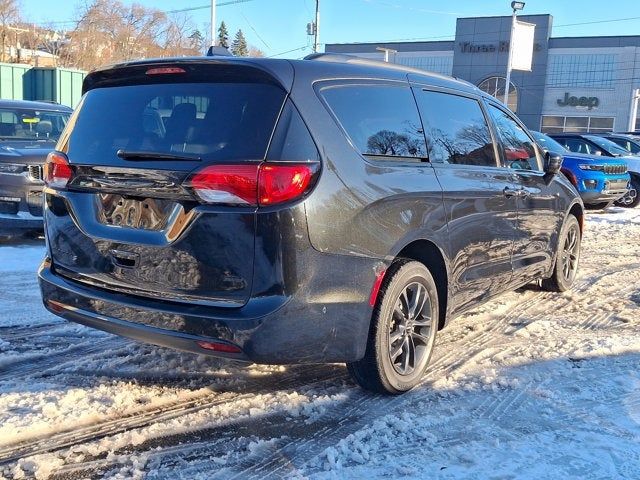 2020 Chrysler Pacifica Launch Edition