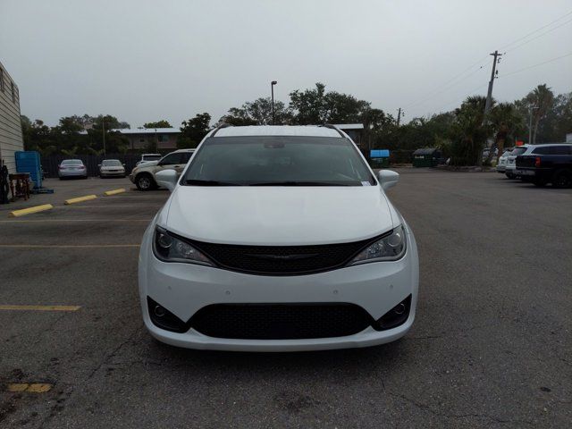 2020 Chrysler Pacifica Launch Edition