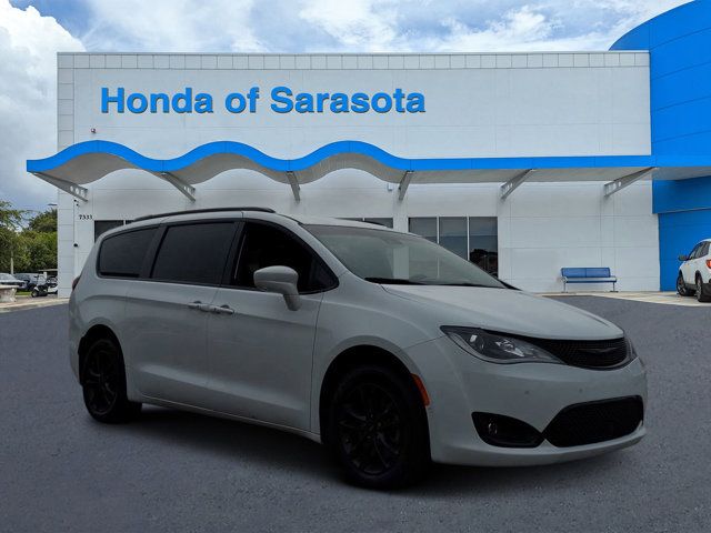 2020 Chrysler Pacifica Launch Edition