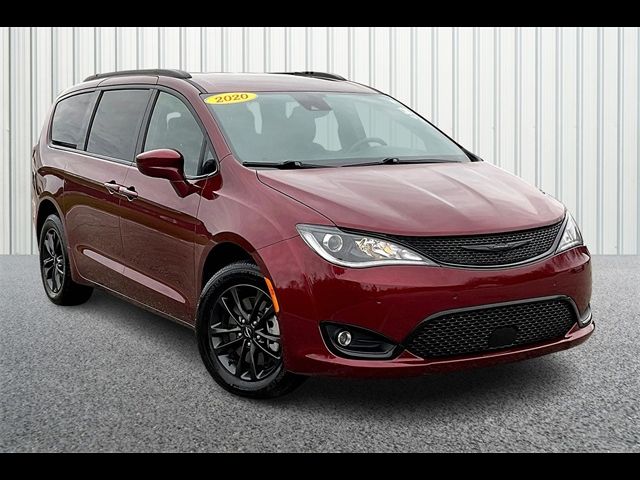 2020 Chrysler Pacifica Launch Edition