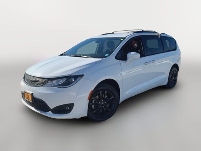 2020 Chrysler Pacifica Launch Edition