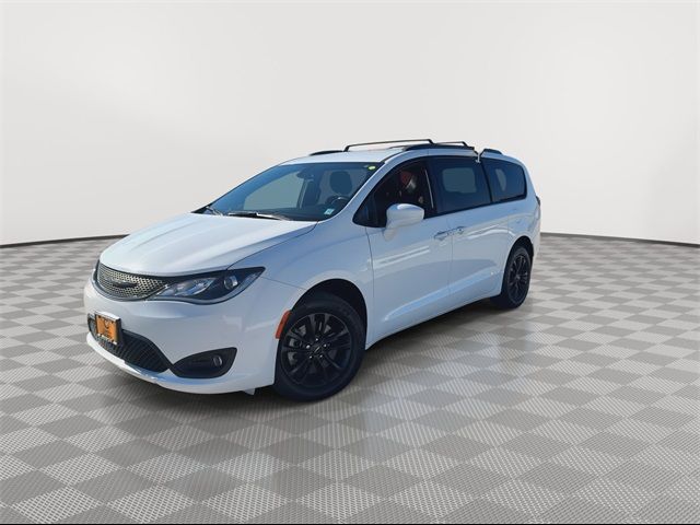 2020 Chrysler Pacifica Launch Edition