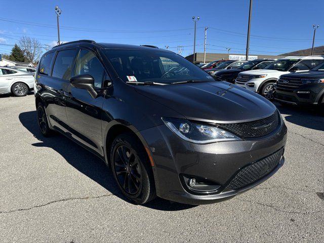 2020 Chrysler Pacifica Launch Edition