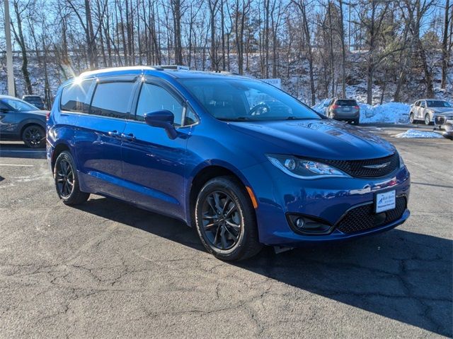 2020 Chrysler Pacifica Launch Edition