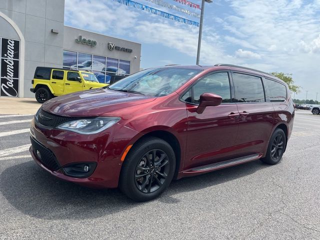 2020 Chrysler Pacifica Launch Edition