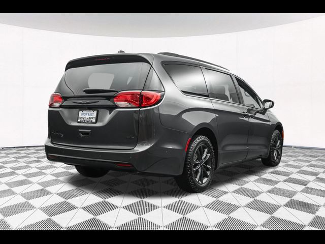 2020 Chrysler Pacifica Launch Edition