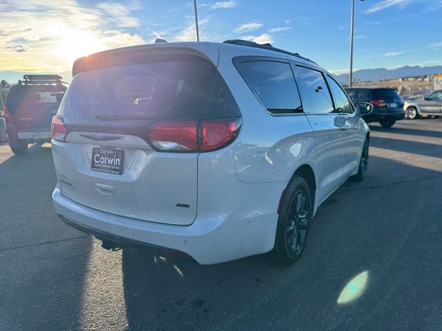 2020 Chrysler Pacifica Launch Edition