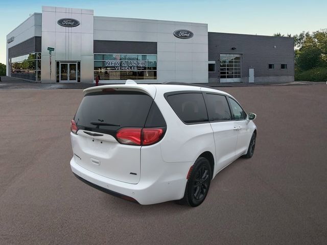 2020 Chrysler Pacifica Launch Edition