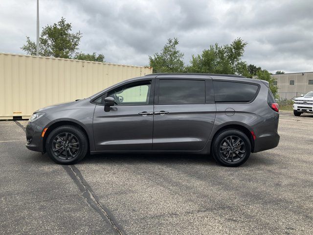 2020 Chrysler Pacifica Launch Edition