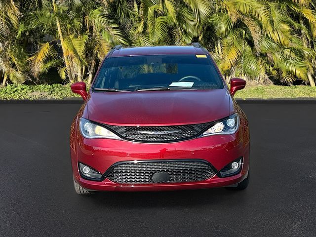 2020 Chrysler Pacifica Launch Edition