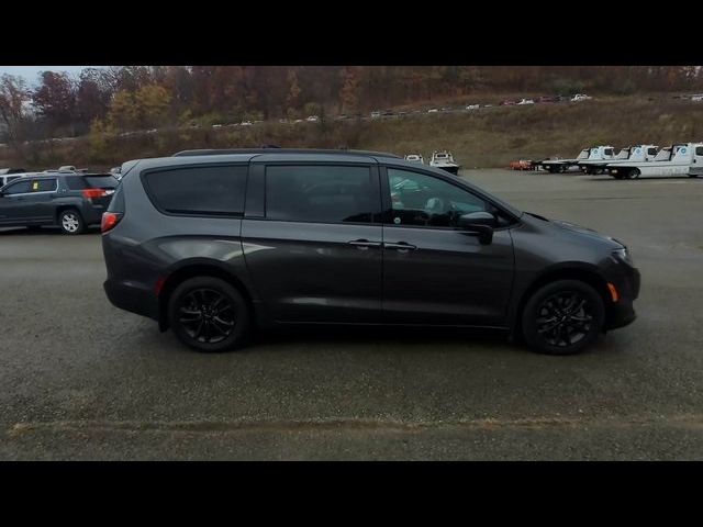 2020 Chrysler Pacifica Launch Edition