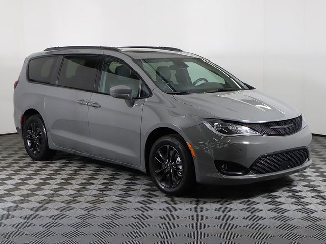 2020 Chrysler Pacifica Launch Edition