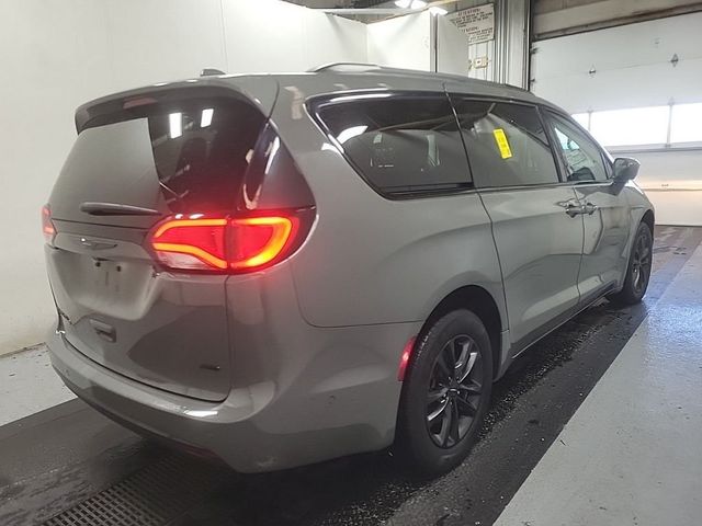 2020 Chrysler Pacifica Launch Edition