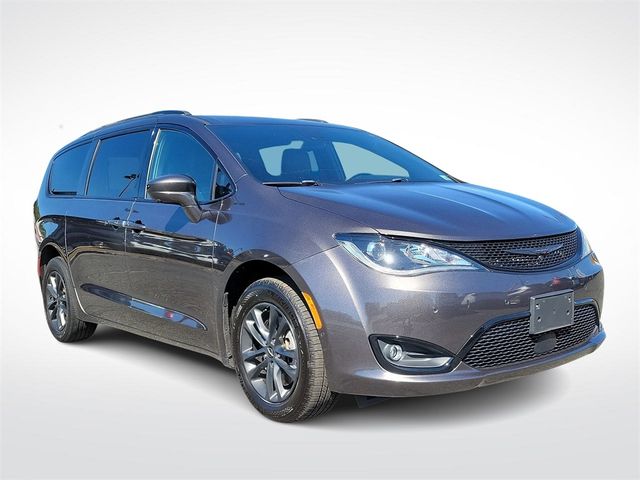 2020 Chrysler Pacifica Launch Edition